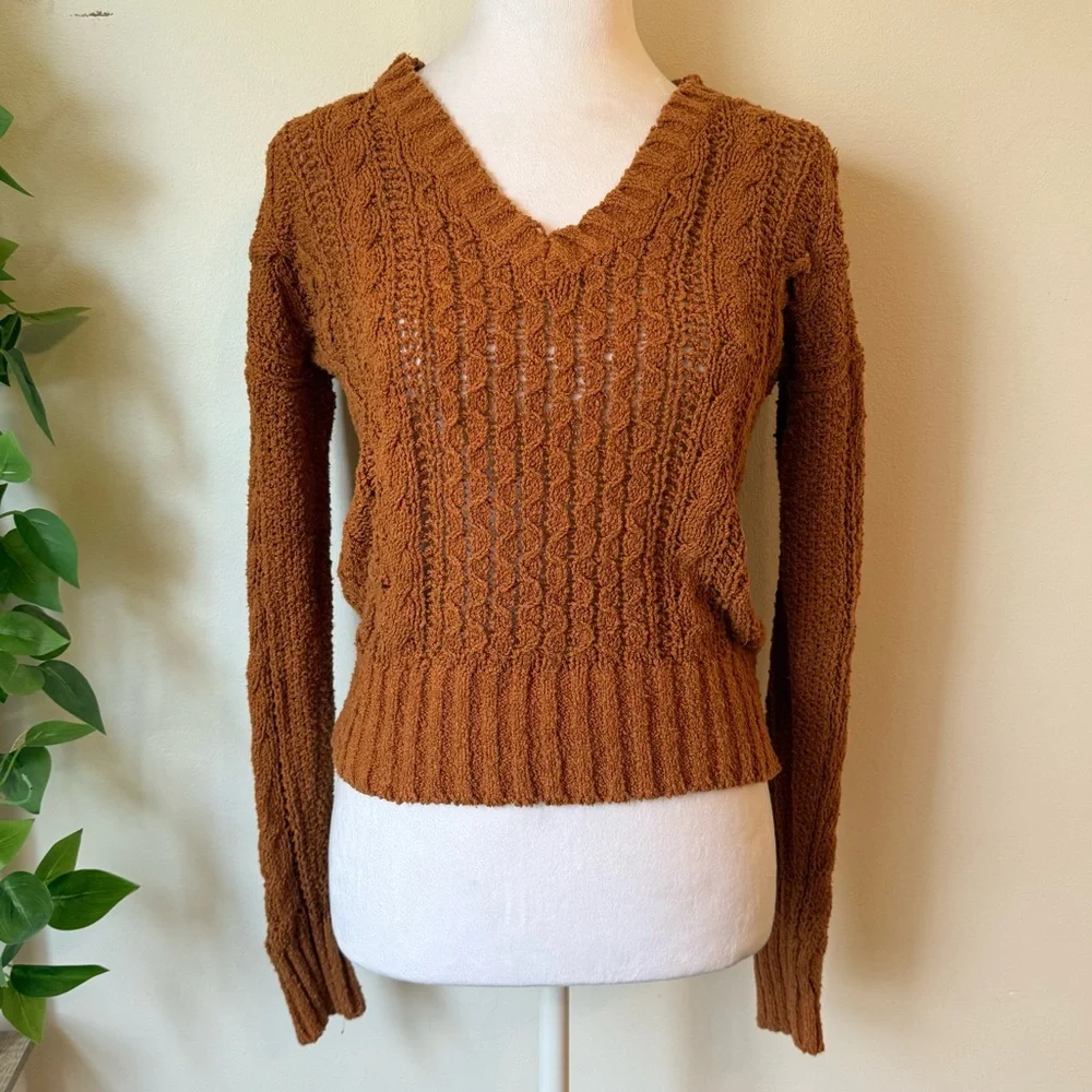 Point Sur Sweater - Picture 2 of 5